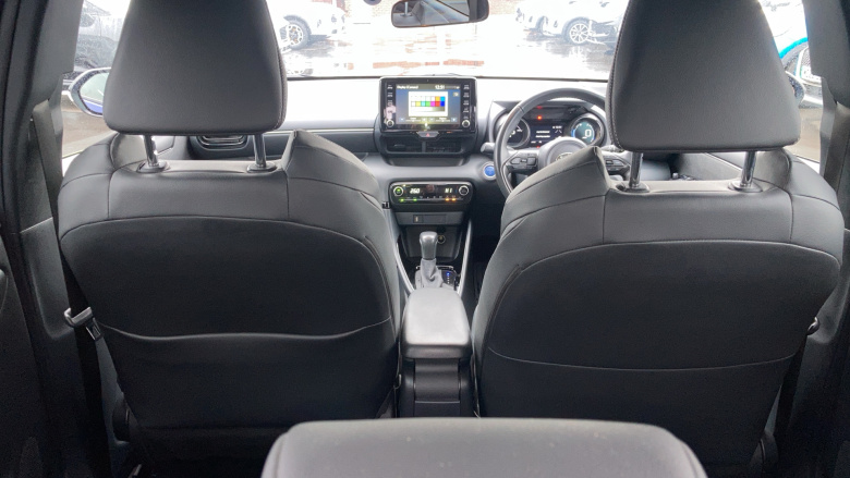 Toyota Yaris 1.5 Hybrid Dynamic 5dr CVT Hybrid Hatchback